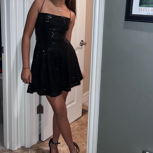 windsor black sparkly mini dress - Picture 9 of 11